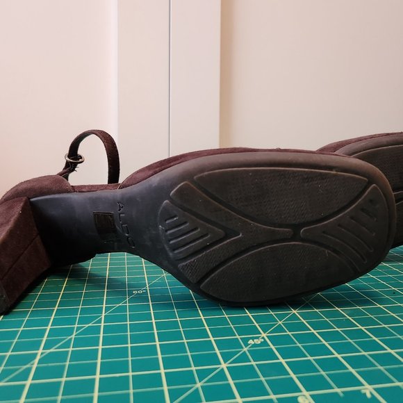 Aldo brown suede jeweled heels - Picture 6 of 7